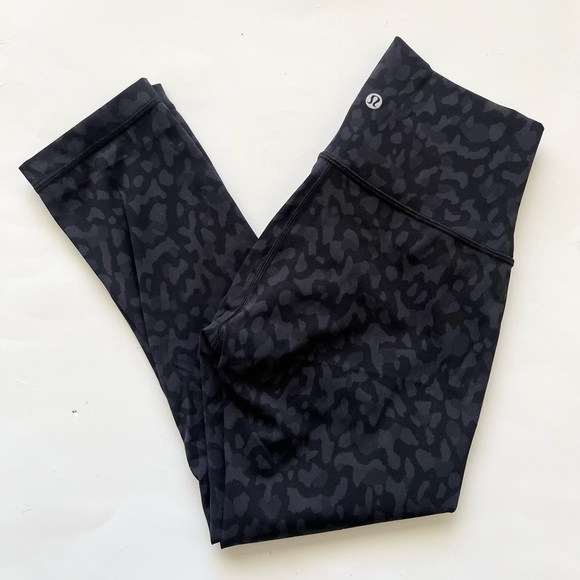 Lululemon Wunder Under Crop leggings Camo Luxtreme 4 - Picture 9 of 9